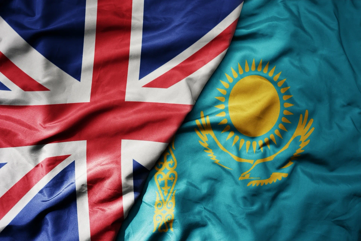 Обложка © Shutterstock / FOTODOM / esfera