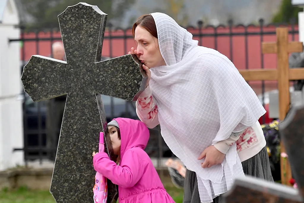 Троицкая родительская суббота приходится на весенние или летние месяцы. Фото © ТАСС / Виктор Драчев