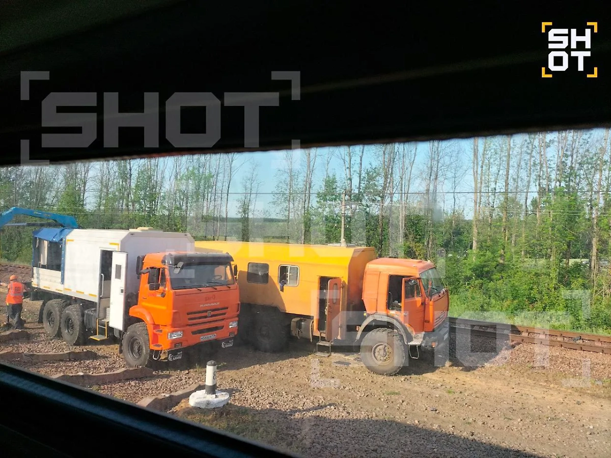 Два СВУ было заложено на ж/д путях в Белгородской области, одно из них не сработало. Фото © Telegram / SHOT