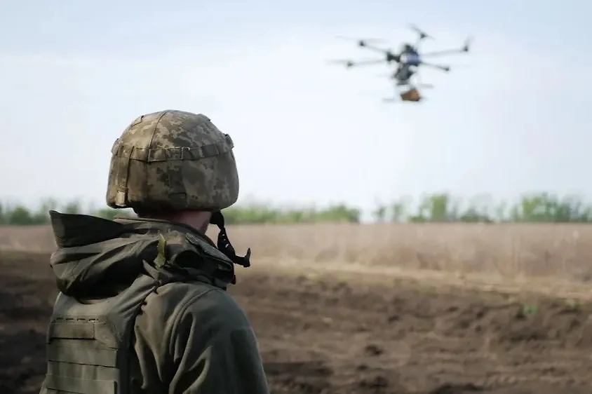 Обложка © Shutterstock / FOTODOM / seeasign