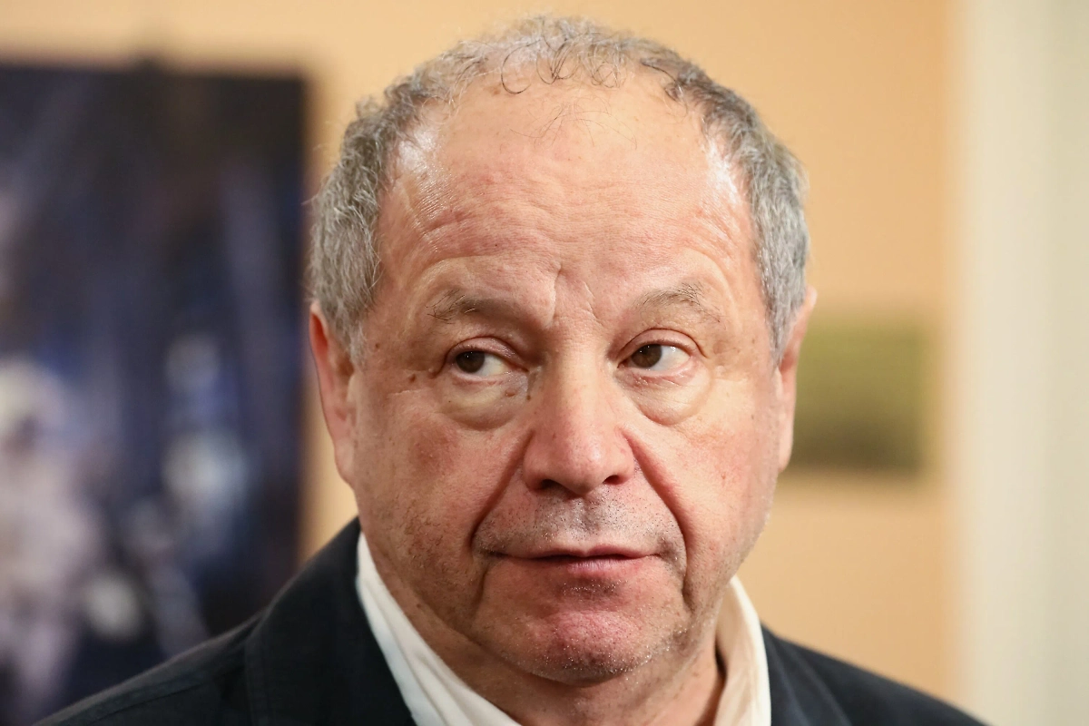 Российский киноактёр и режиссёр кино Дмитрий Астрахан. Обложка © Агентство «Москва» / Сандурская Софья