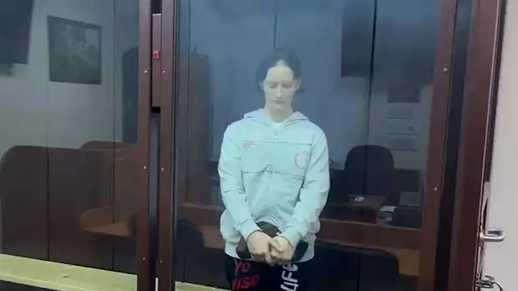 Обвиняемая в издевательстве над детьми женщина. Обложка © Telegram / Прокуратура Московской области