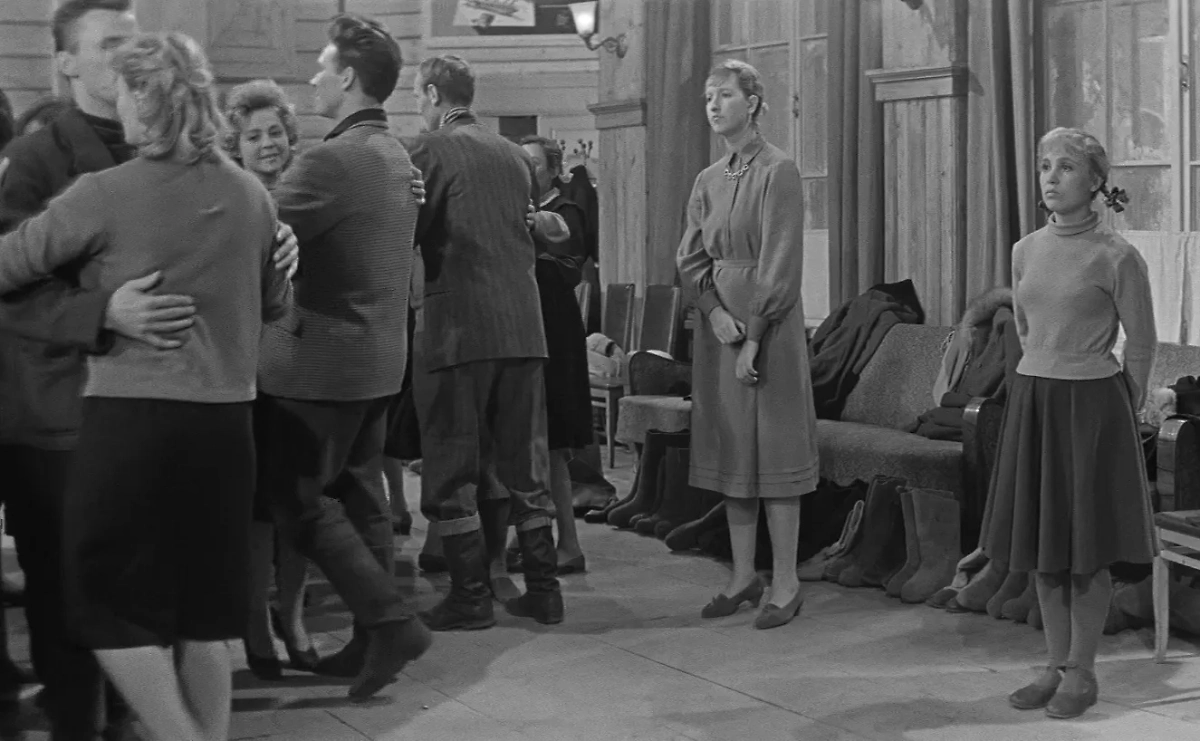 Обложка. Кадр из Фильма © «Девчата» (1961), реж. Юрий Чулюкин, сцен. Борис Бедный / kinopoisk