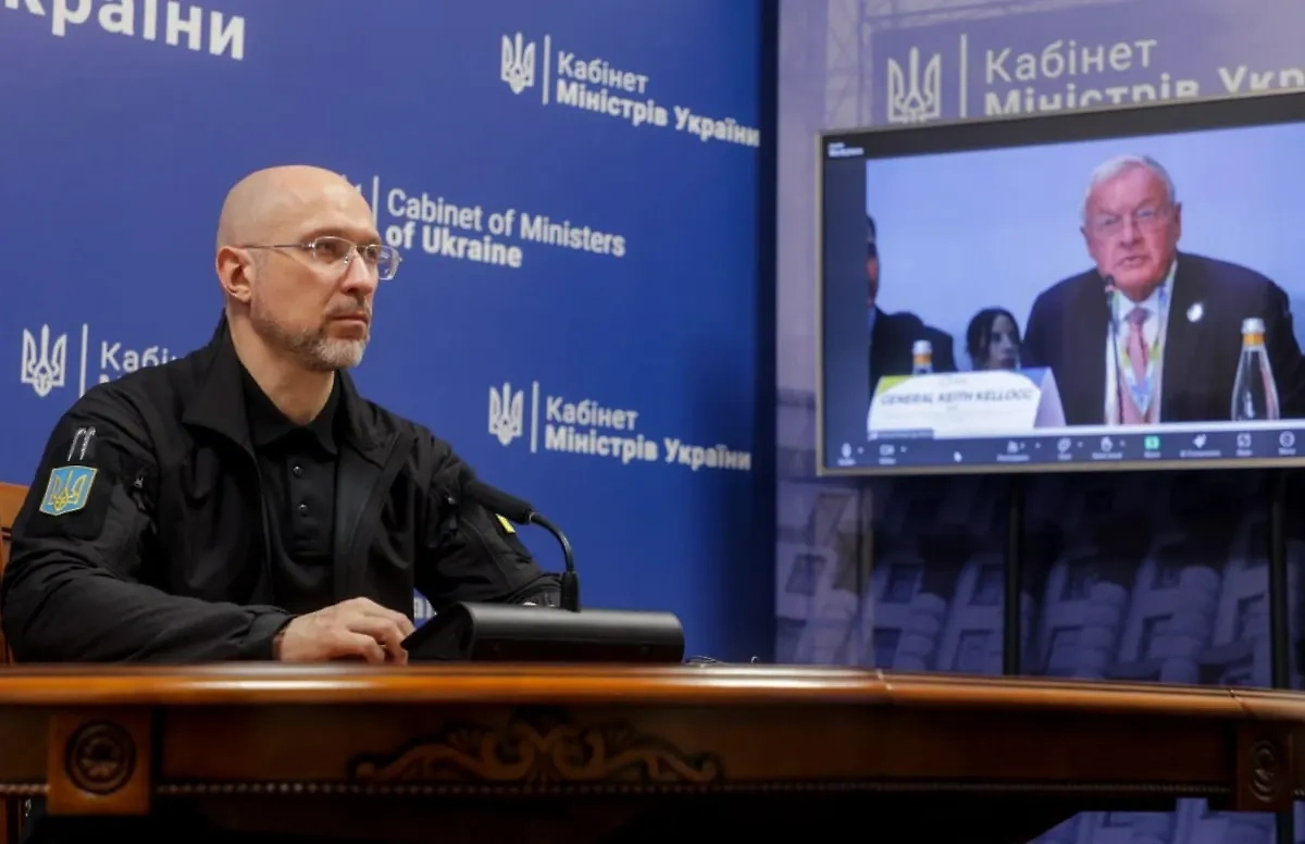 Денис Шмыгаль. Обложка © Facebook (признан экстремистской организацией и запрещён на территории Российской Федерации) / Денис Шмыгаль