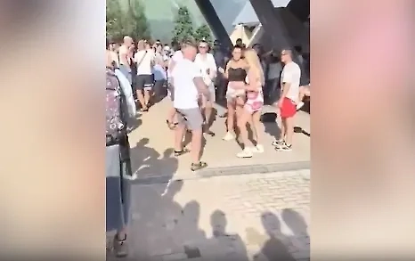 Драка у канатной дороги в Сочи. Видео © Telegram/ЯП-События