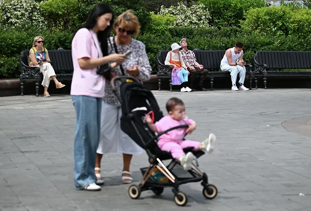 Юристы рассказали, на сколько повысят социальные выплаты с 1 августа 2025 года. Обложка © РИА Новости / Пелагия Тихонова