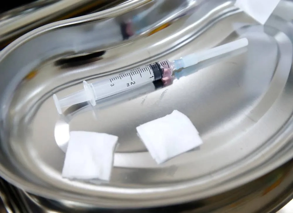 Нужно ли прививать школьника от отита и менингита. Фото © ТАСС / Артём Геодакян