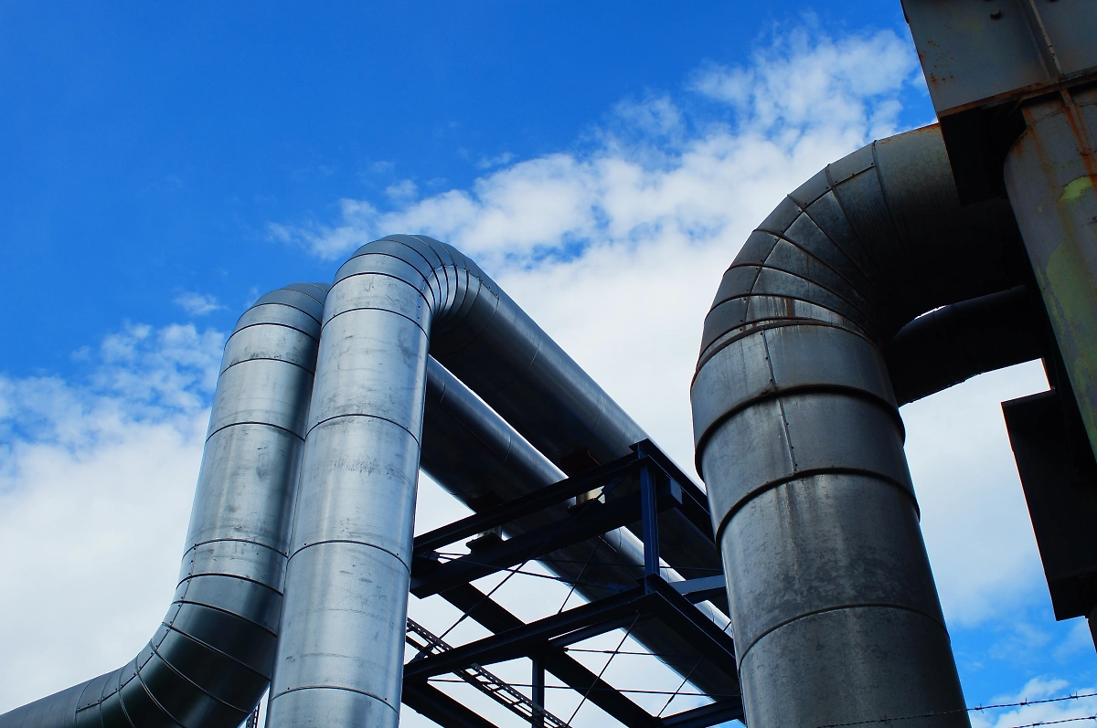 Обложка © Shutterstock / FOTODOM / Wirestock Creators 