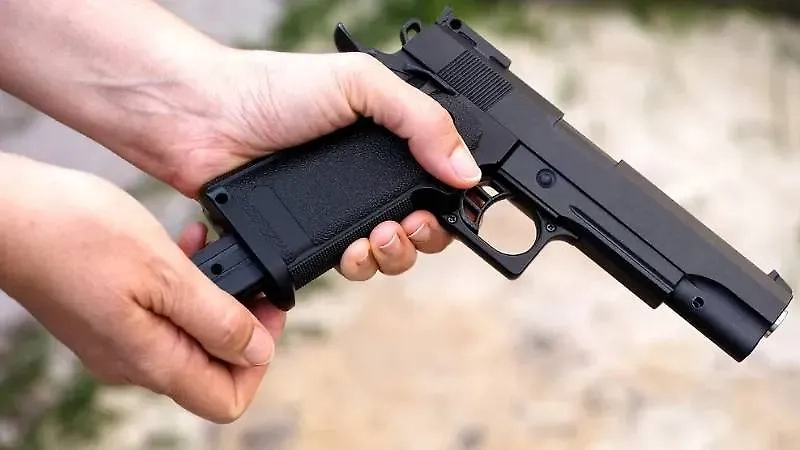 Обложка © Shutterstock / FOTODOM / Ekaterina_Minaeva