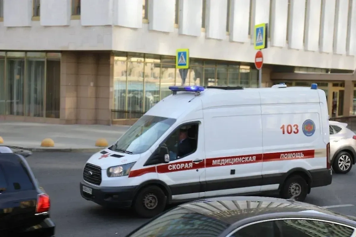 Скорая медицинская помощь. Обложка © Life.ru