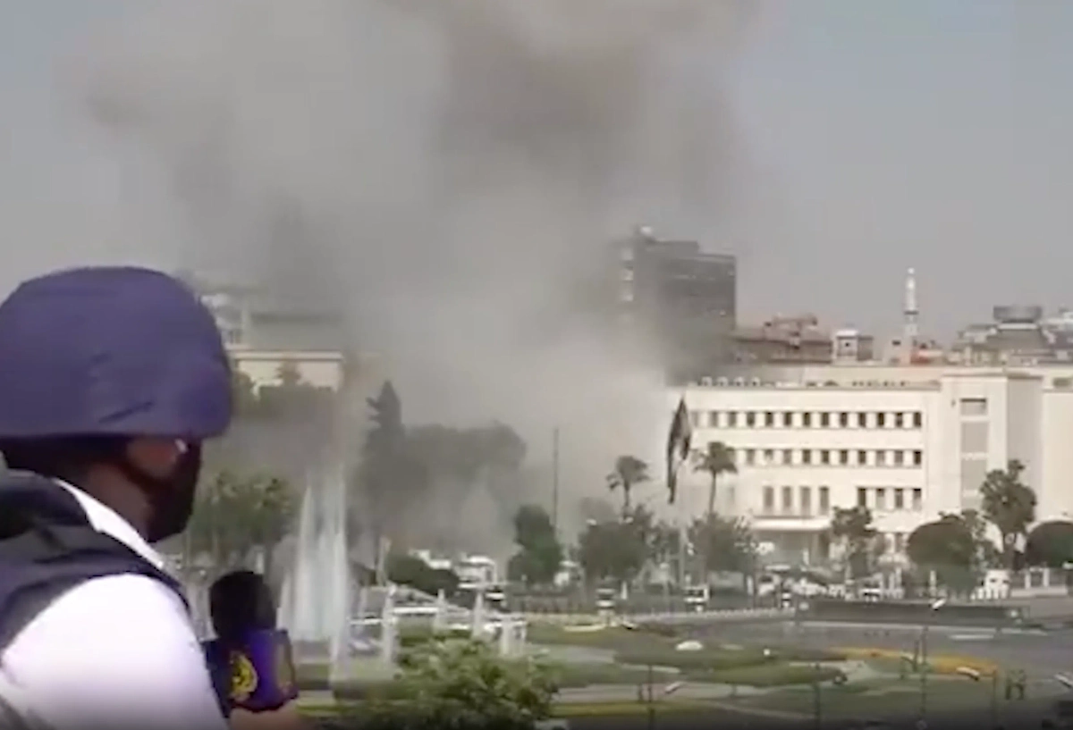 Обложка © Х / Mohhamad_Aaarsh