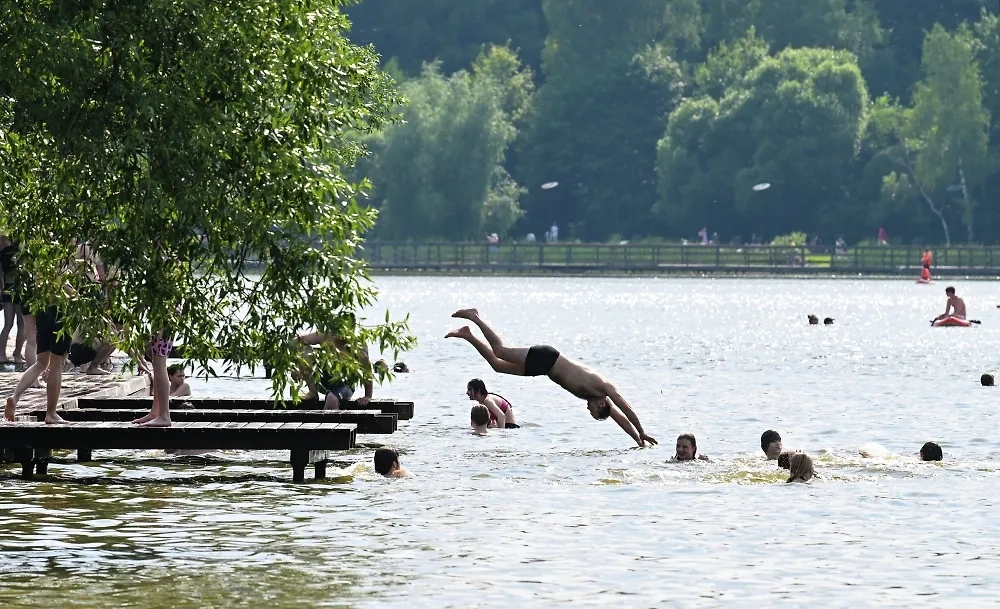 В августе 2025 года погода ожидается в целом в рамках нормы. Обложка © РИА «Новости» / Максим Блинов