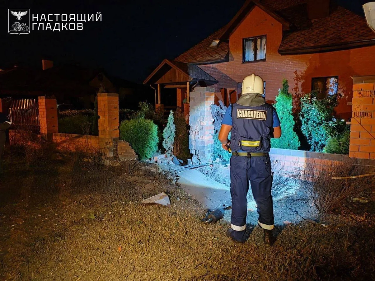 Последствия атаки дронов ВСУ на Белгород. Фото © Telegram / Настоящий Гладков