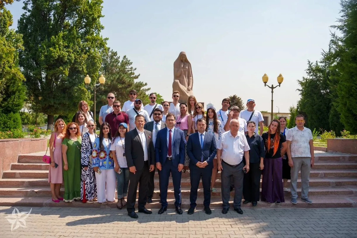 В Ташкенте прошли мероприятия в рамках экспедиции Путешествие в Сердце Евразии. Обложка © Предоставлено Life.ru