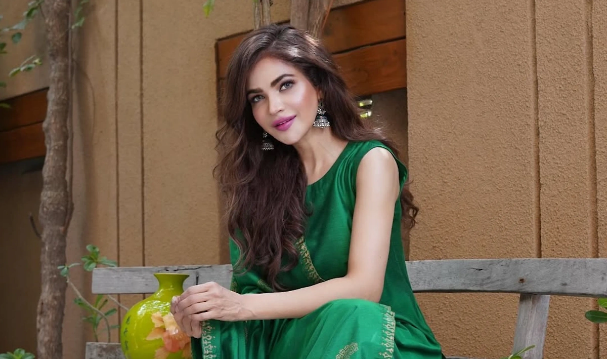 Хумайра Асгар Али. Обложка © Instagram (Соцсеть запрещена в РФ; принадлежит корпорации Meta, которая признана в РФ экстремистской) / Humaira Asghar