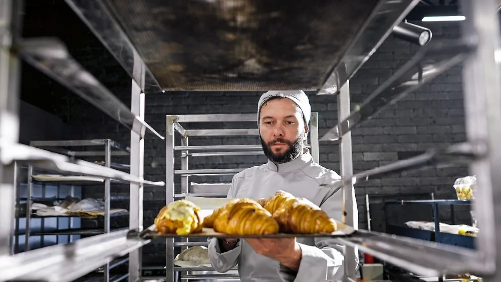 Обложка © Shutterstock / FOTODOM / VesnaArt