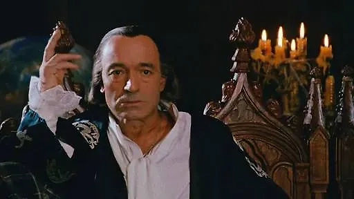 Судебные тяжбы и ссоры вокруг фильма «Мастер и Маргарита» продолжались до начала съёмок одноимённого сериала. Фото © Youtube / Book Valist