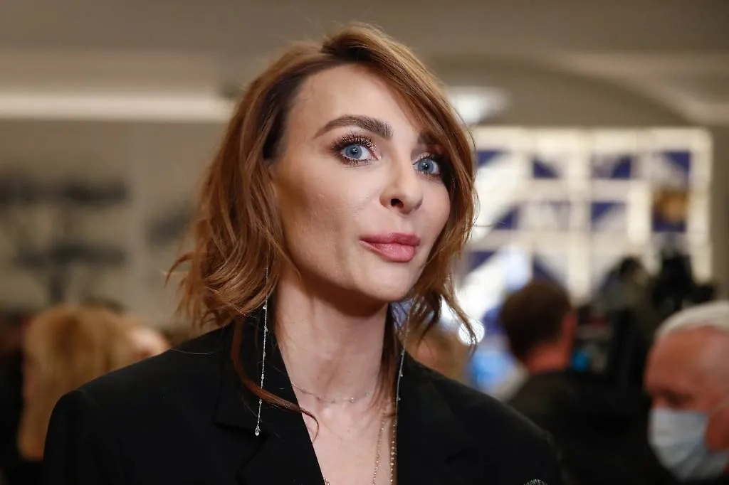 Юмористка и телеведущая Екатерина Варнава подумывает вернуться в Россию. Фото © ТАСС / Артём Геодакян
