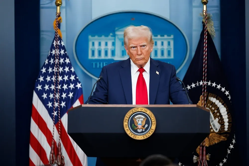 Дональд Трамп. Обложка © Shutterstock / FOTODOM / Joshua Sukoff