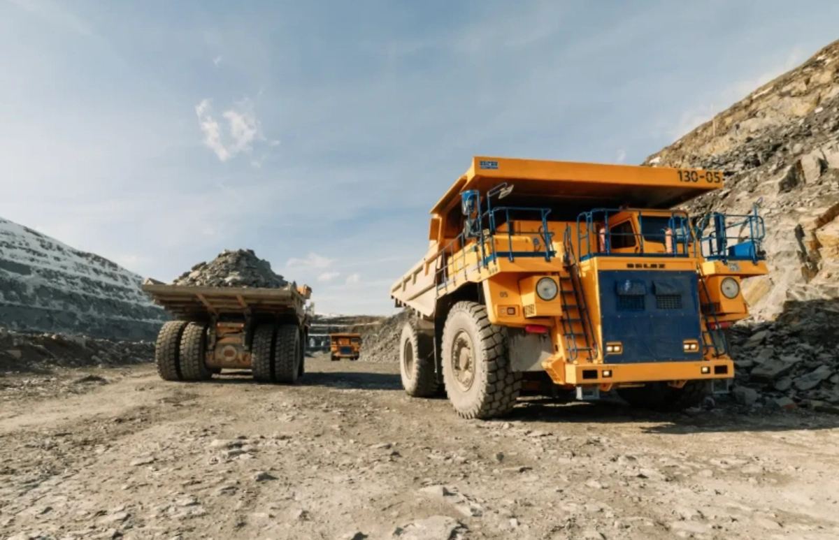 Обложка © ОАО «Южуралзолото Группа Компаний»