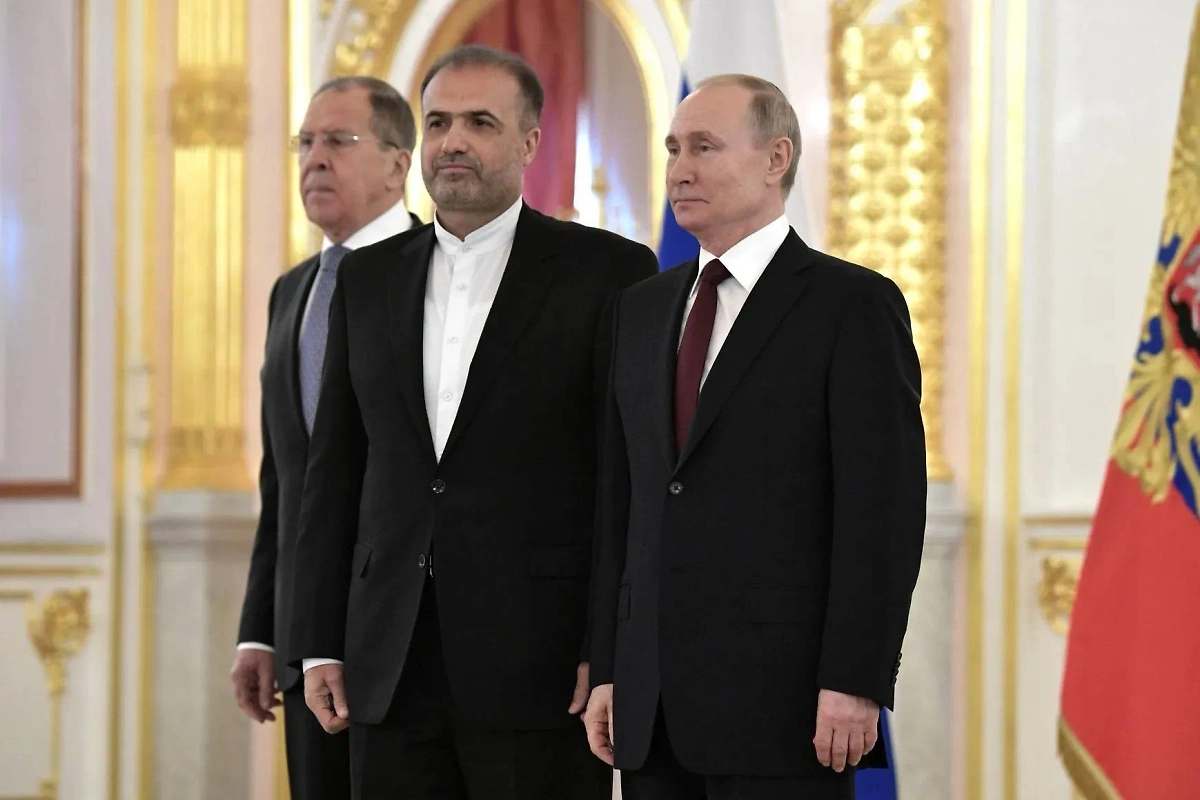 Казем Джалали и Владимир Путин. Обложка © Kremlin.ru