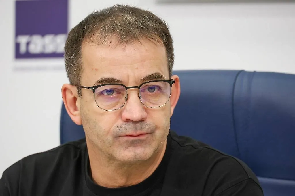 Дмитрий Певцов. Обложка © ТАСС / Валерий Шарифулин