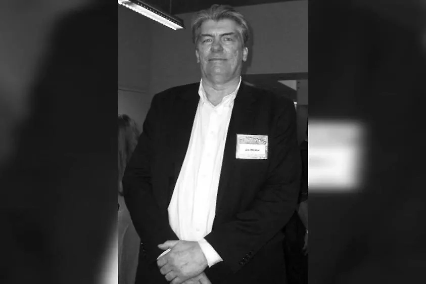 Обложка © Wikipedia / Luigi Novi