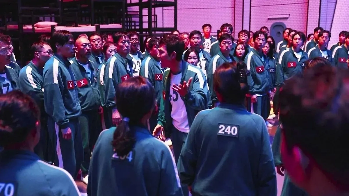 Обложка © Кадр из сериала «Игра в кальмара», режиссёр Хван Дон Хёк, сценарист Хван Дон Хёк / Kinopoisk