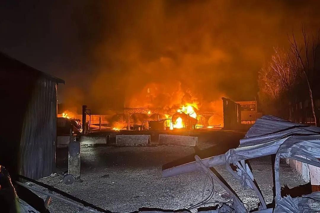 Обложка © Telegram / Леонид Пасечник