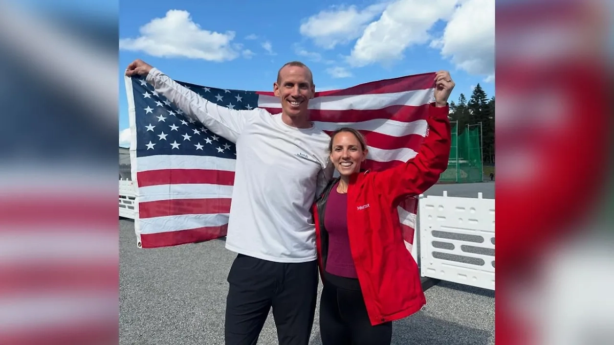 Американская пара стала чемпионом мира по переноске жён. © Facebook (соцсеть запрещена в РФ; принадлежит корпорации Meta, которая признана в РФ экстремистской) / Wife Carrying World Championships - Eukonkannon MM-kisat