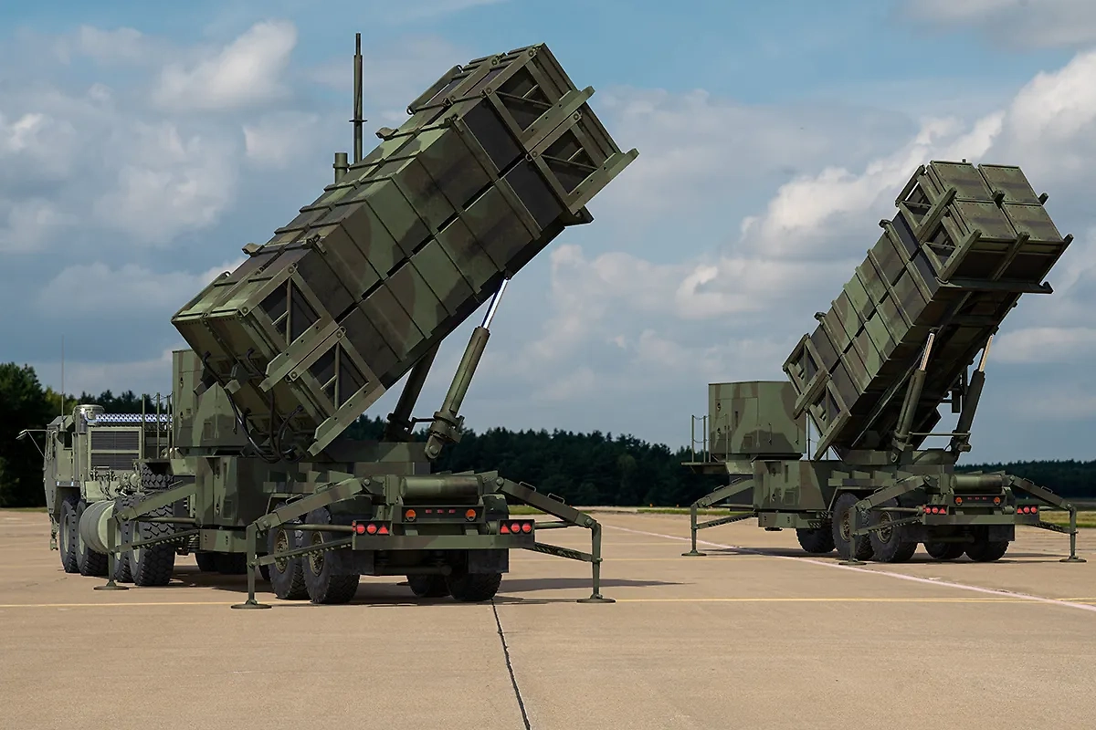 Зенитно-ракетный комплекс «Пэтриот». Фото © Shutterstock / FOTODOM / Mike Mareen 