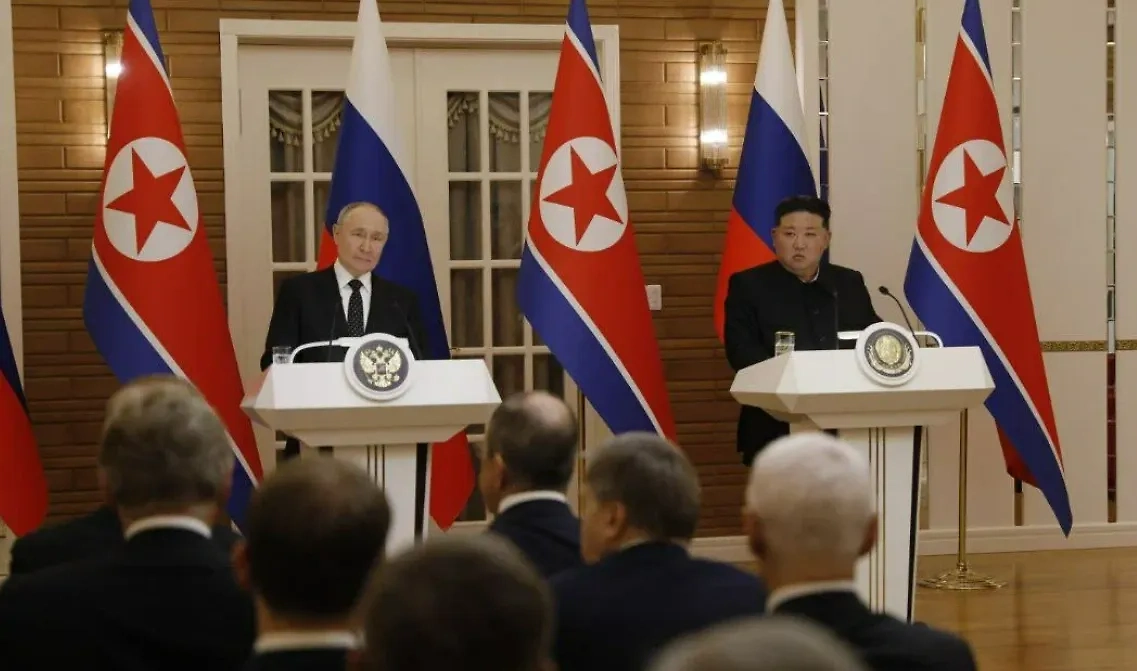 Путин и Ким Чен Ын. Обложка © Life.ru