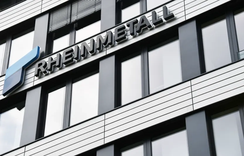 Обложка © Shutterstock / FOTODOM / nitpicker