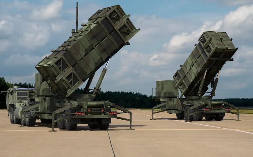 Обложка © Shutterstock / FOTODOM / Mike Mareen