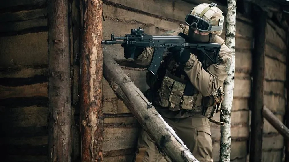 Обложка © Shutterstock / FOTODOM / DZMITRY SCHAKACHYKHIN