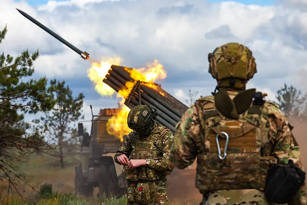 Армия России продвигается на Константиновском направлении. Обложка © ТАСС / Алексей Коновалов