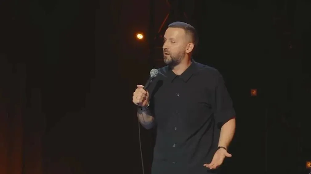 Обложка © YouTube / Руслан Белый