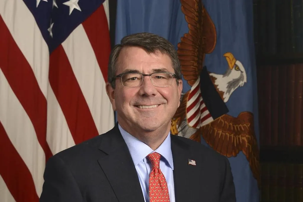 Бывший министр обороны США Эштон Картер. Фото © U.S. Department of Defense