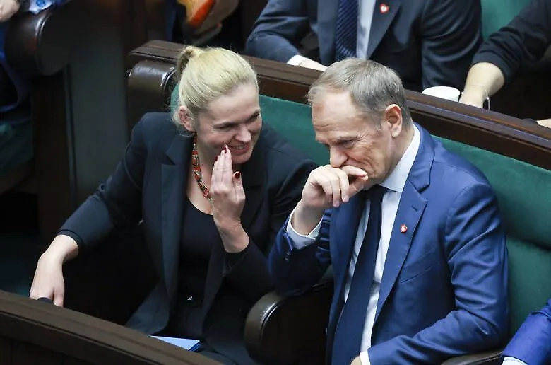 Дональд Туск и Барбара Новацкая. Фото © Х / LukaBlack