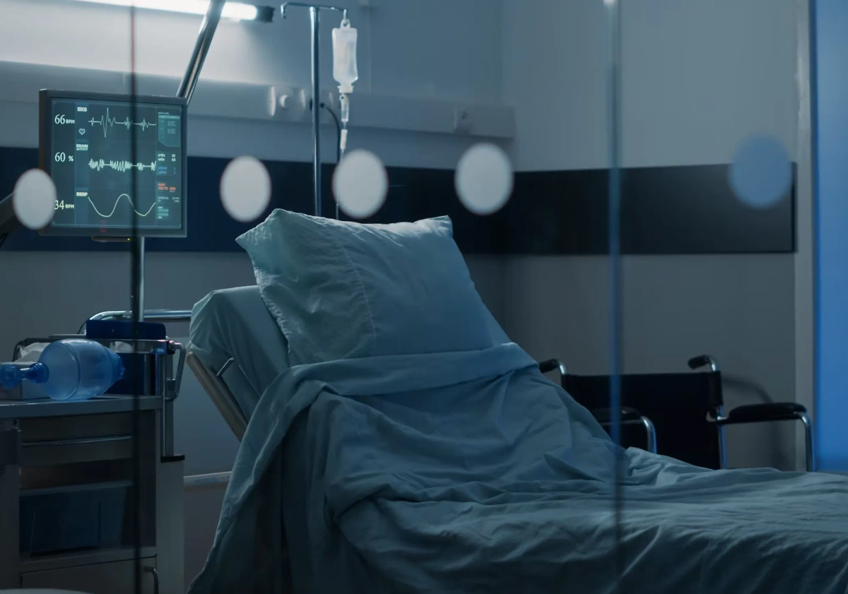 Обложка © freepik / DC Studio