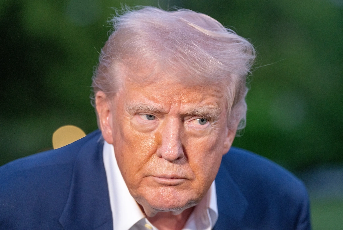 Обложка © Shutterstock / FOTODO Joey Sussman