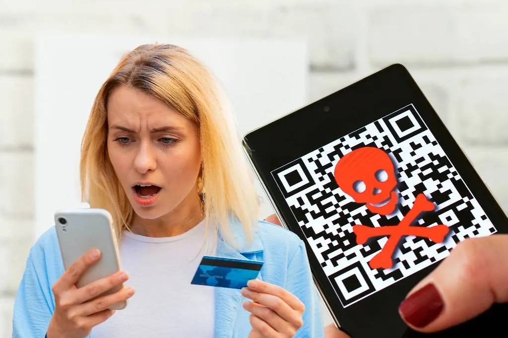 Новые схемы мошенничества с QR-кодами в 2025 году. Обложка © Коллаж © Life.ru, фото © Shutterstock / FOTODOM / MargJohnsonVA, Andrii Iemelianenko