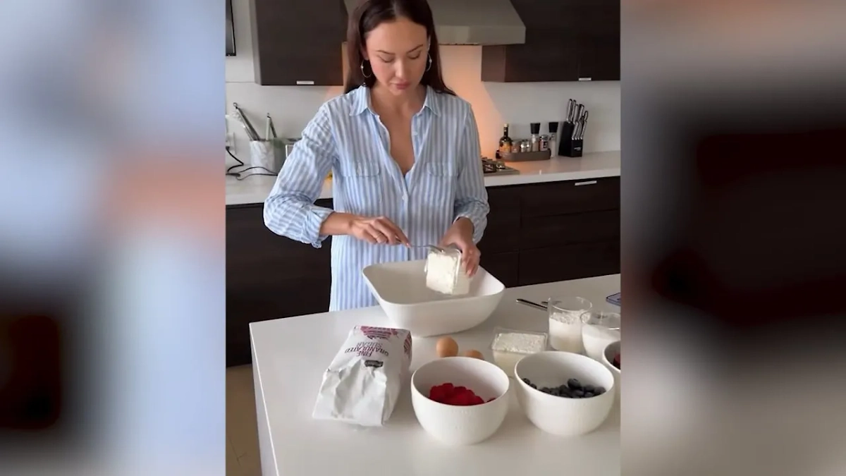 Аида Гарифуллина опубликовала кулинарное видео. Обложка © Instagram (признан экстремистской организацией и запрещён на территории Российской Федерации)/ aidagarifullina