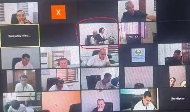 В Узбекистан чиновник посадил сотрудницу к себе на колени во время видеоконференции. Фото © Министерство занятости и сокращения бедности Узбекистана