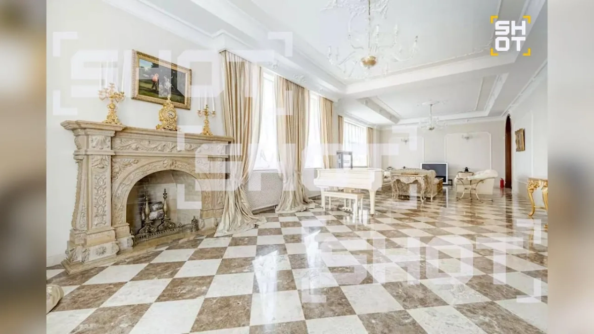 Элитный особняк Гейдара Алиева в Подмосковье. Фото © SHOT