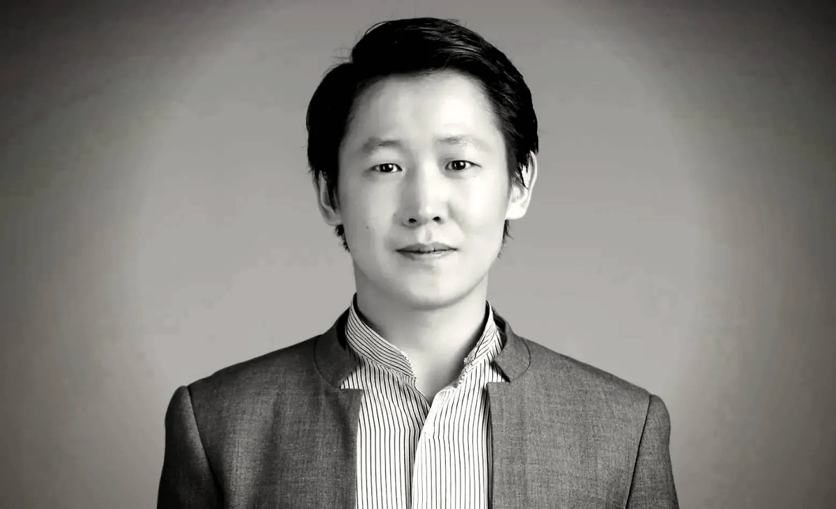 Михаил Дмитриев. Обложка © Sakha-opera.ru