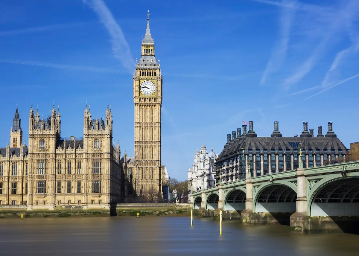 Обложка © freepik / vwalakte