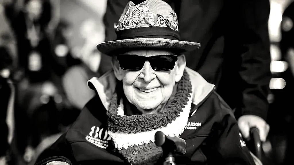 Джейк Ларсон. Обложка © Instagram (признан экстремистской организацией и запрещён на территории Российской Федерации) / bestdefensefoundation