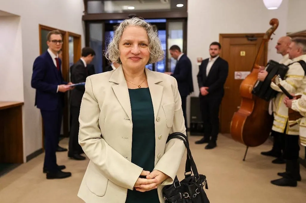 Симона Гальперин. Обложка © ТАСС / Софья Сандурская