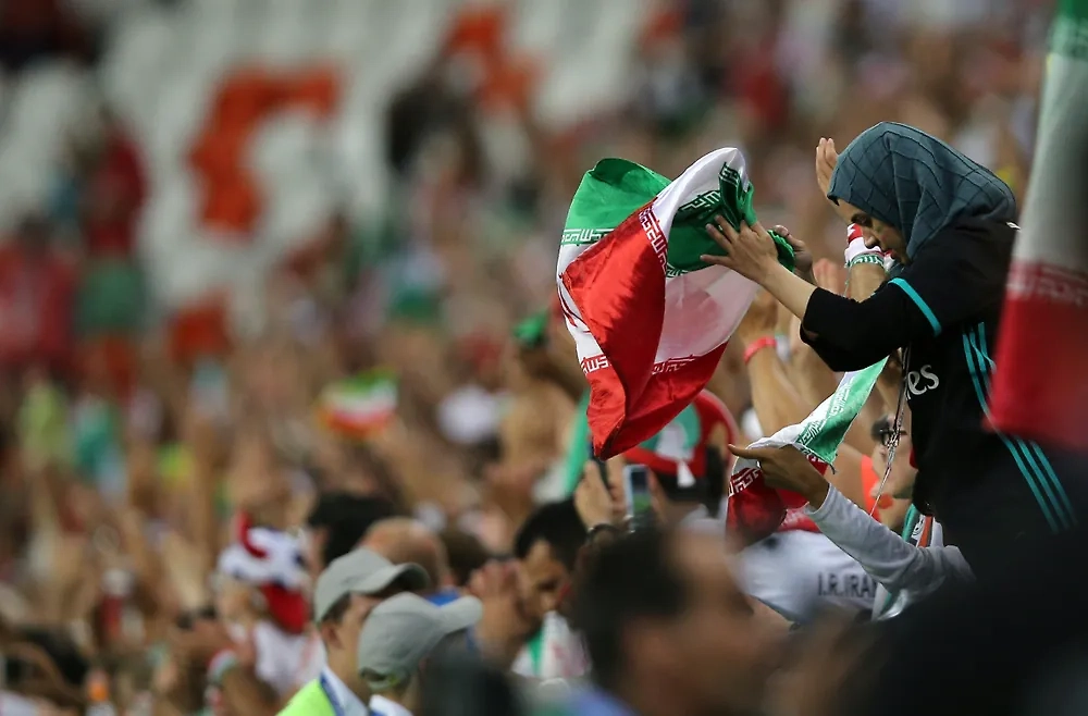 Обложка © Shutterstock / FOTODOM / Marco Iacobucci Epp